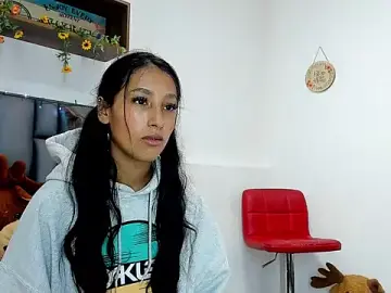 Stripchat Live Porn of Celeste_71