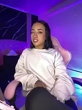 Stripchat Free Porn Cam of Ady_18