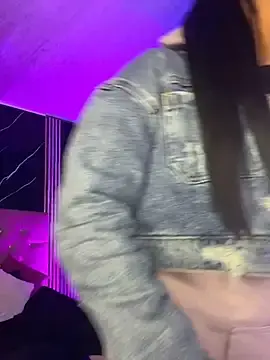 Ady_18 from stripchat