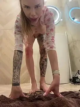 Stripchat Free Porn Cam of mc-Olivia