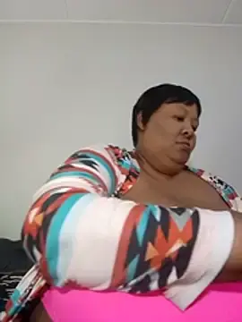 Stripchat Live Sex Cam of nancy111