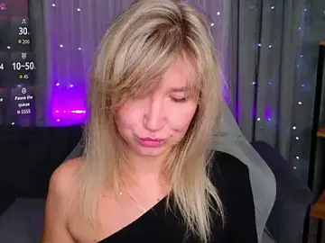 Stripchat Nude Webcam of MilaBott