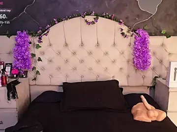 Stripchat Live Porn of AmberGreyy_
