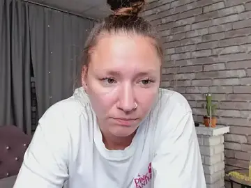 Stripchat Free Porn Cam of SarahCoksss