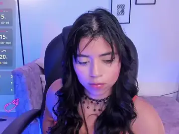 Stripchat Nude Webcam of issi_loren