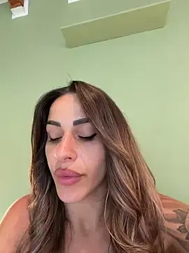 Stripchat Watch Live Sex Cams of -Alisa