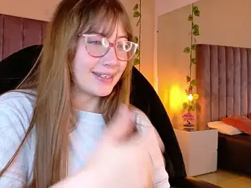 Stripchat Free Porn Cam of Dahlia_Rousse