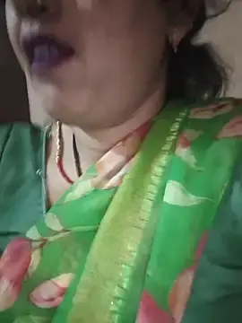Stripchat Sex Cam of Rayal_bhabi