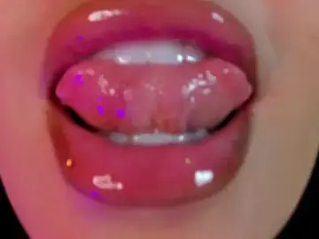 Stripchat Sex Cam of aitanarus