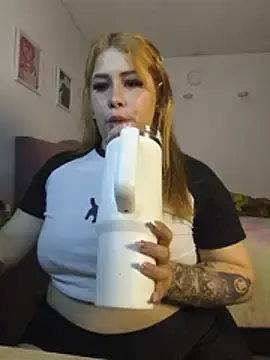 Stripchat Adult Video Chat of Kit_Cat