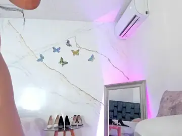 Stripchat Best Webcam of IsiisLovei