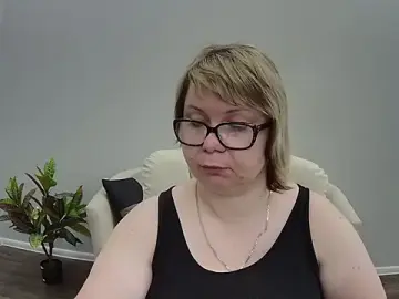 Stripchat Free Porn Cam of BonnnyBoobsy