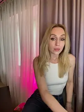 AnesaKis from stripchat