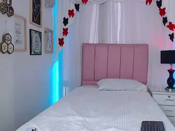 Stripchat Watch Live Sex Cams of Ivyy_Crystal