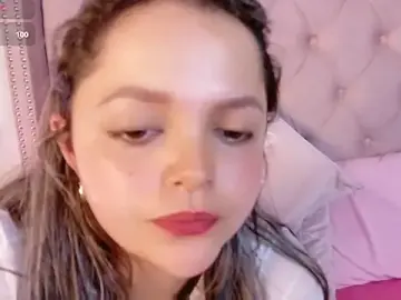 vintoria_cherry from stripchat