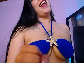 Stripchat Watch Live Sex Cams of Chloe1126_