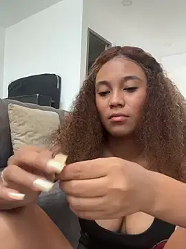 Scarlet-Muse from stripchat