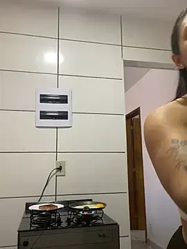 Stripchat Free Live Porn of Nini_