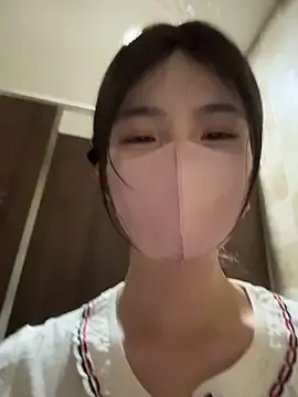 Stripchat Free Porn Cam of gougou13
