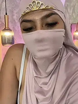 LaylaZhara from stripchat