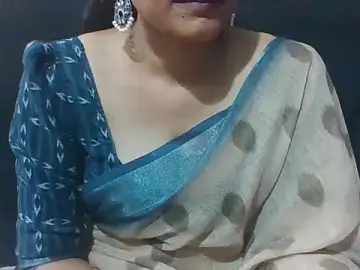 Stripchat Nude Webcam of Thilothama_Vaishu