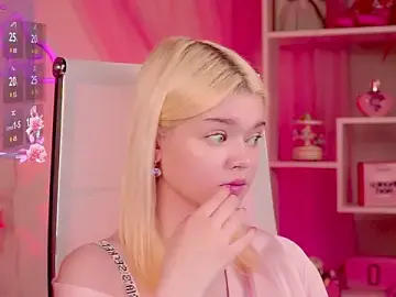 AdeleCartier from stripchat