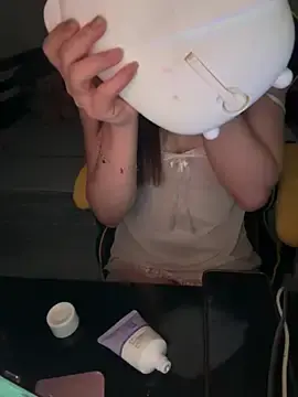 Stripchat Free Live Porn of Emily_99