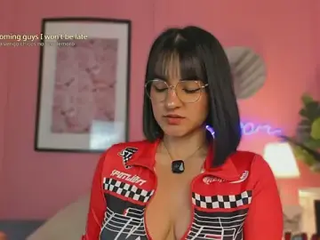 Stripchat Free Live Porn of SoySaraa