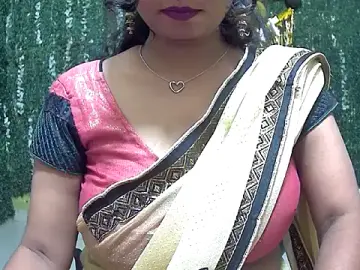 Stripchat Adult Webcams of Ruhi_Hotty