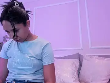 maia_lion from stripchat