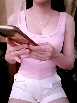 Stripchat Free Porn Cam of CherryBeii