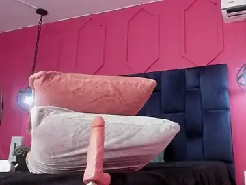 Stripchat Nude Webcam of Clohe_blossom