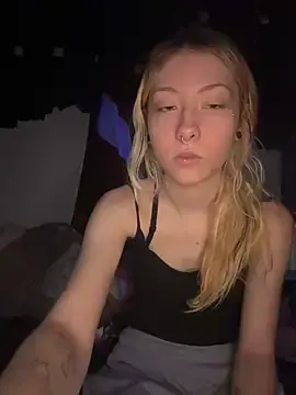 Stripchat Watch Live Sex Cams of Spoilmedaddy732