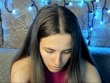 MaggieCake from stripchat