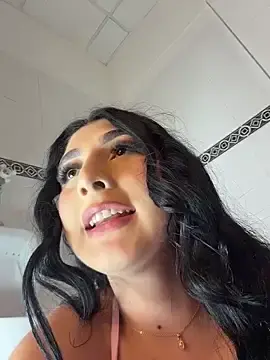 Stripchat Watch Live Sex Cams of BadLilAngelXXX