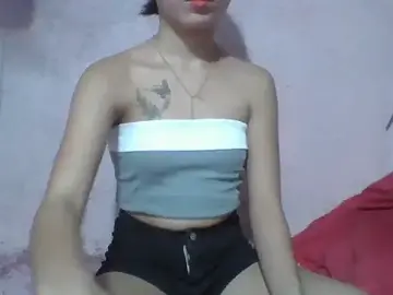 SweetPussie18x from stripchat