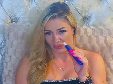Stripchat Sex Chat of Izabellle02