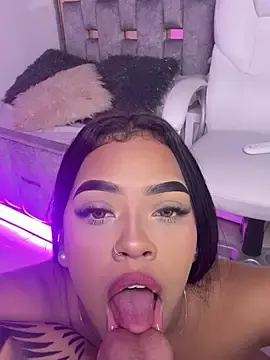 Stripchat Nude Webcam of Alexa_candy18