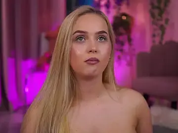 Stripchat Live Sex of ElyssawetXX