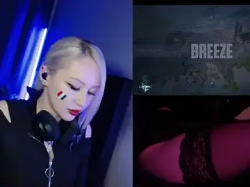 Stripchat Live Porn of roxxyrowe