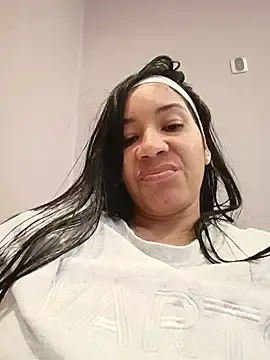 Stripchat Watch Live Sex Cams of violettaa_millerss