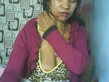 Stripchat Live Sex Cam of nene_belle