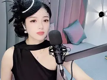 Stripchat Free Porn Cam of Momo-Wow