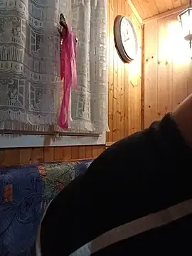 Stripchat Free Porn Cam of Your_DirtyDoll