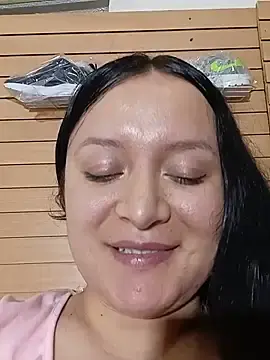 Stripchat Watch Live Sex Cams of Arisha34