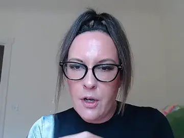 Stripchat Watch Live Sex Cams of Humiliatrixxxx