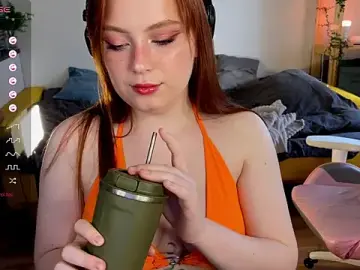 Stripchat Sex Cam of Sofy_Benson