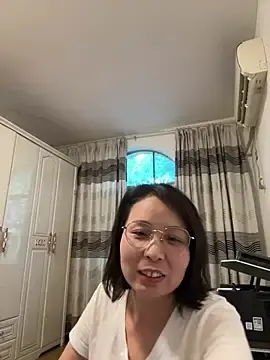 lisha521 from stripchat