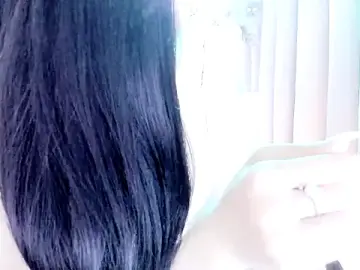 Stripchat Adult Video Chat of Natalie-Emilia