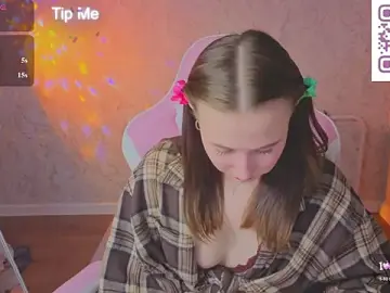 _Kiki_angel_ from stripchat